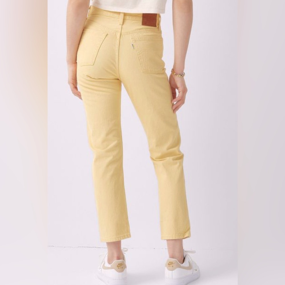 Women’s 501 Levi’s yellow